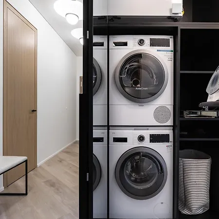 Apartment Penthouse In Old