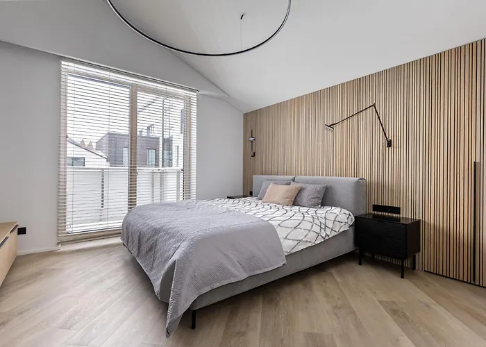 Penthouse In Old 아파트 *