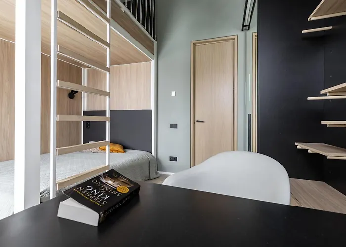 Penthouse In Old アパート *