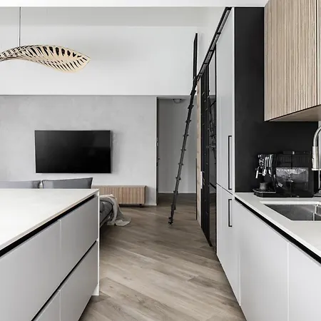 Апартаменты Penthouse In Old *